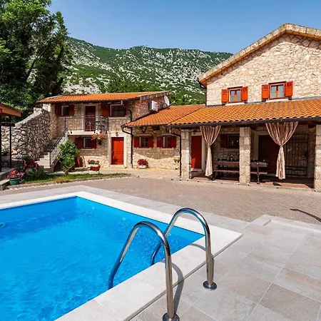 Holiday home Castra