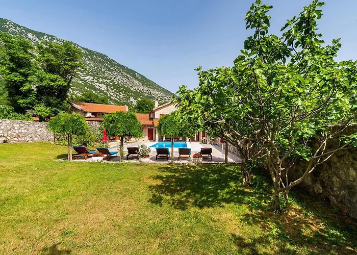 Hébergement de vacances Castra